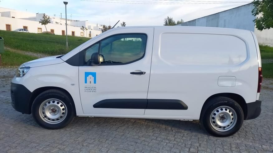 Novo Ve&iacute;culo El&eacute;trico de Trabalho nas nossas Freguesias!